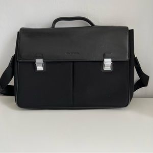 Cumar Men’s Classic Black Business Briefcase